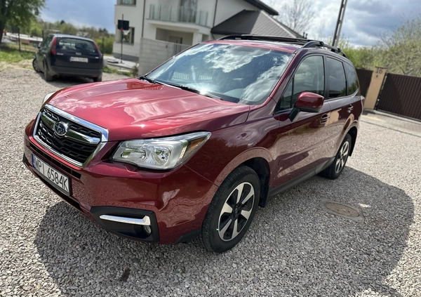 Subaru Forester cena 82999 przebieg: 74300, rok produkcji 2018 z Piaseczno małe 301